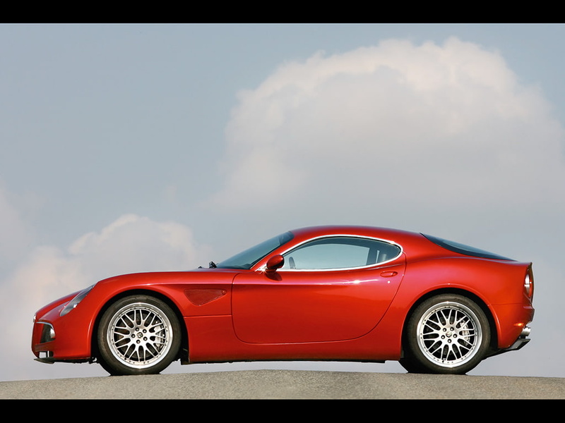 red, hr, motor vehicle, silver colored, sky, day, manu, chrome, cloud - sky, land vehicle, luxury, wheel, convertible, mode of transportation, competizione