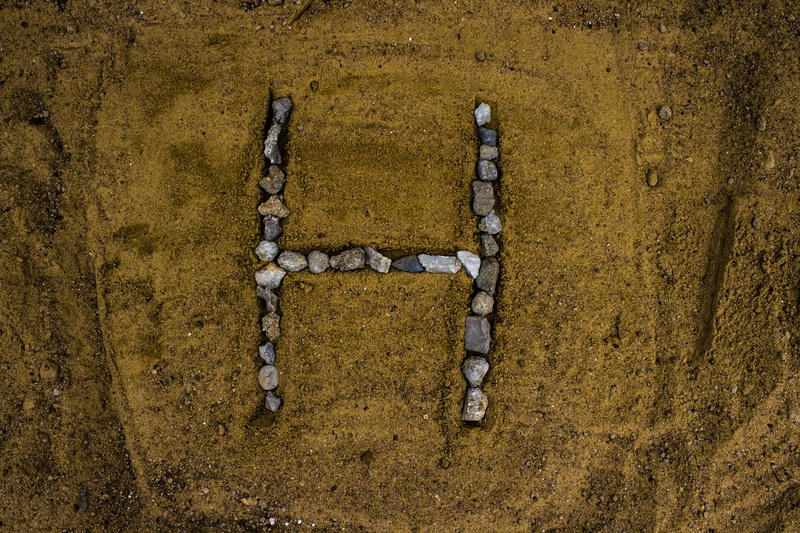 close-up, shape, alphabet, architecture, alphabetic character, built structure, english alphabet, design, day, alphabets, alphabetical, communication, 5K