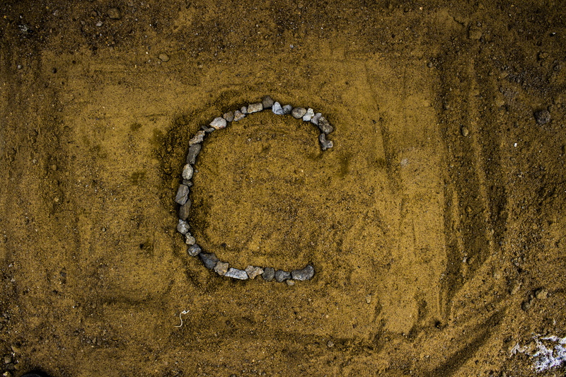 solid, heart shape, day, beach, c, sand, nature, high angle view, creativity, 5K, love, alphabetic character, english alphabet, art and craft, alphabets