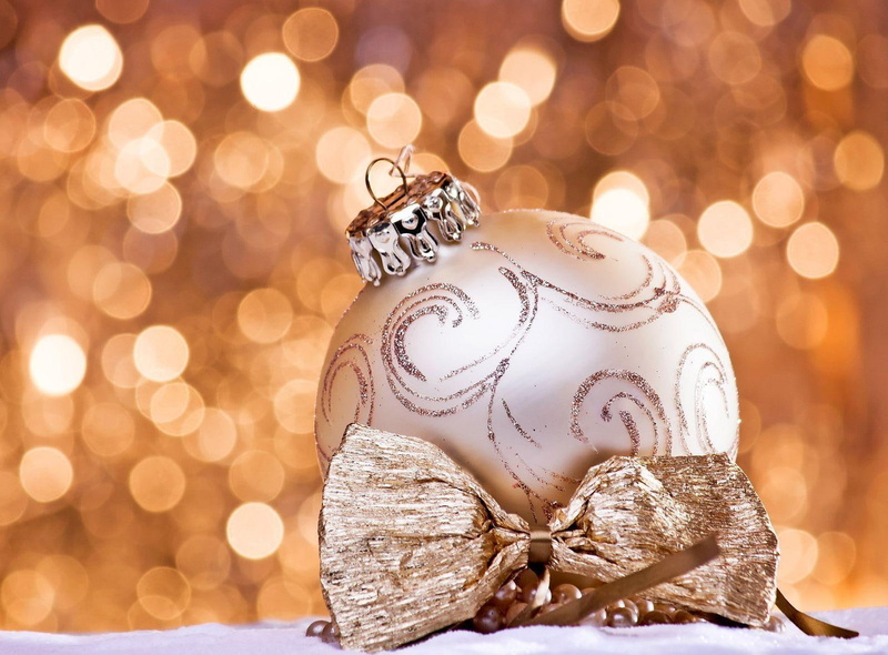 720P, decorations, bauble, close, christmas decorations, close-up, decoration, christmas, gray, gold, butterfly