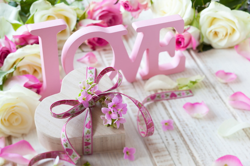 day, plant, romance, flower, ornate, 5K, white, freshness, decoration, wooden, flower arrangement, table, celebration, wood - Material, lettering, valentines day