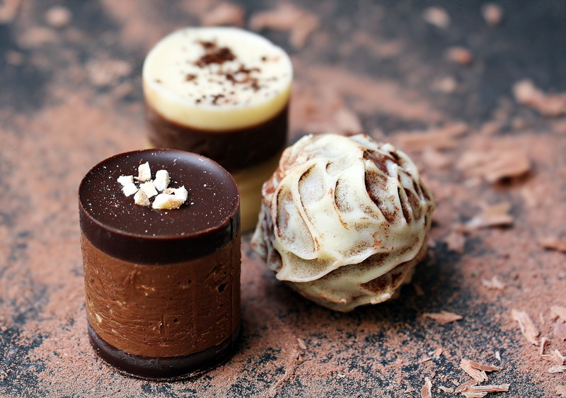 powder, shallow, 4K, milk, white chocolate, confection, focus, cream, specialty, nutrition, baking, delicious, tube, calories, still life, sweet food