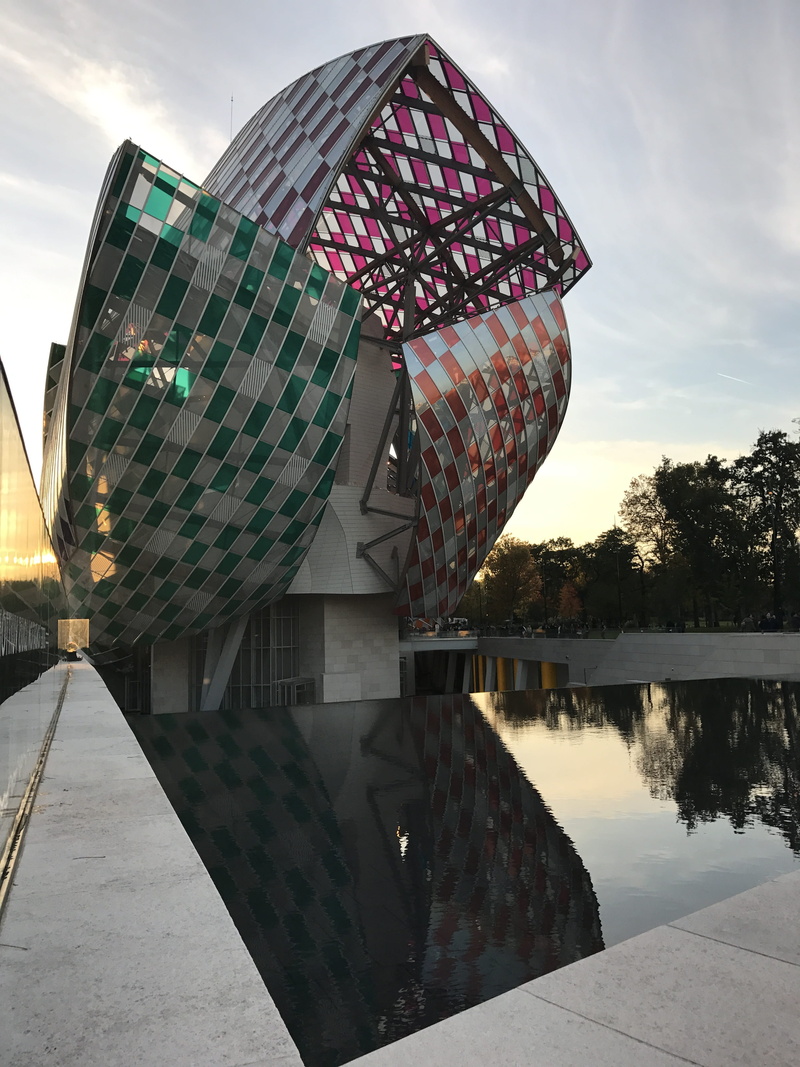 4K, no people, plant, lake, building exterior, city, nature, modern, water, cloud - sky, built structure, reflection, color, day, sunset, sky, fondation louis vuitton