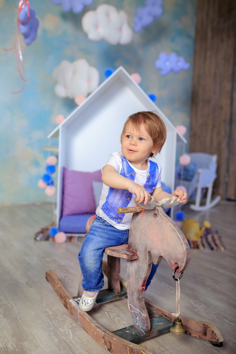 baby, rocking, t, casual clothing, indoors, innocence, kid, smiling, white, wooden, lifestyles, 5K, portrait, happiness, looking at camera, boy, wood