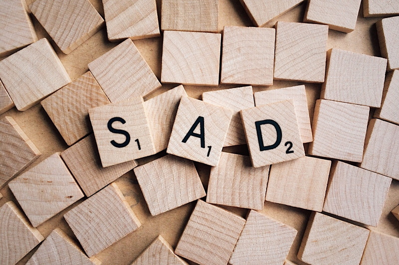 close-up, block, pattern, still life, toy, 2K, typescript, word, letter, text, no people, piece, wooden, brown, block shape, paper, sad, large group of objects