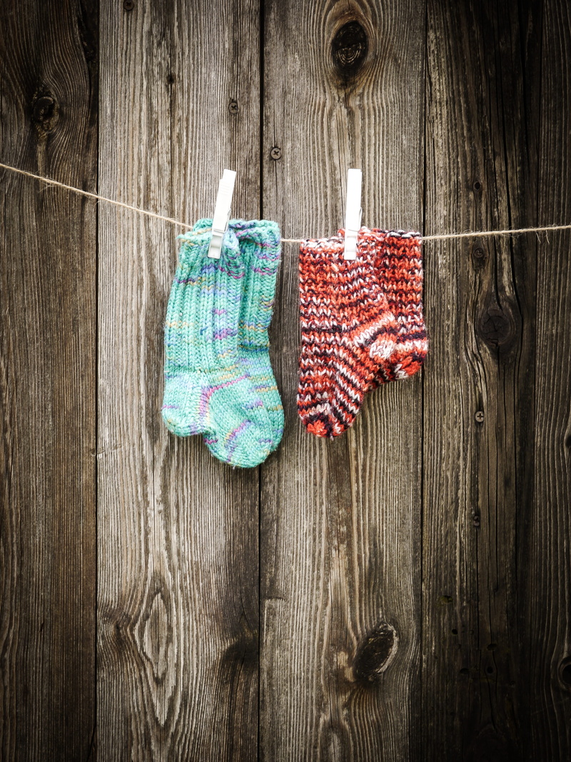 holiday, baby, clothing, colorful, 4K, rope, food and drink, clothes peg, old, depend, laundry, knitted, sock, still life, clothesline, wall, socks, background