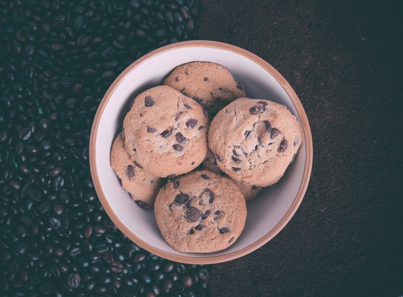 cup, freshness, pastry, cookie, healthy eating, dessert, refreshment, gourmet, biscuit, food, wood - Material, food and drink, temptation, close-up, bowl