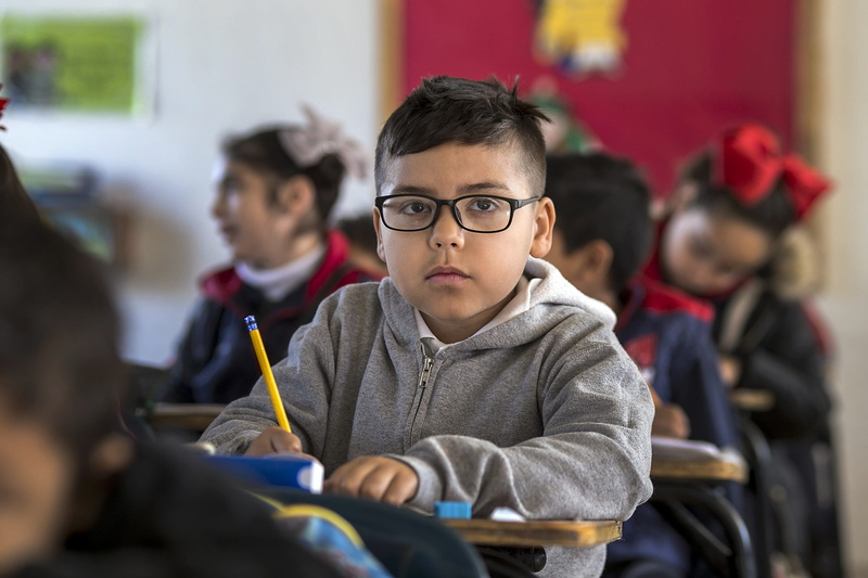 classroom, boy, sitting, eyeglasses, group, education, boys, class, learning, portrait, 1080P, pre-adolescent child, males, men, offspring, people, studying