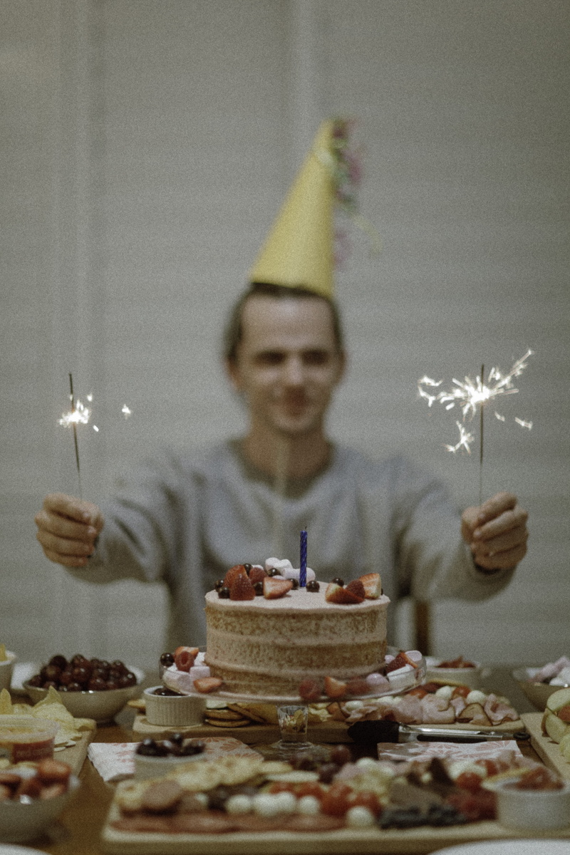 females, celebration, indoors, lifestyles, one Person, sparkler, christmas, women, cookie, focu, party, 5K, candy, holding, boys, birthday Cake, family