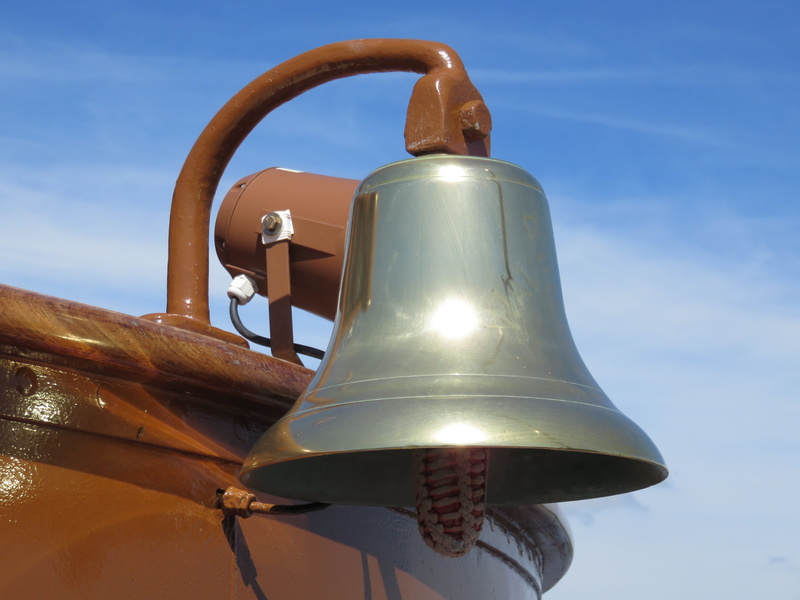 signal, brown, blue, metal, day, sail, security, low angle view, focus on foreground, cruise, ship, alert, deck, hanging, boat, nature, old, lighting equipment