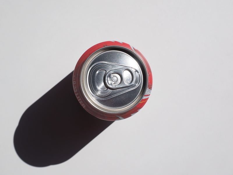 brand, tin can, high angle view, cola dose, from above, directly above, box, white background, refreshment, beverage, cut out, silver colored, studio shot