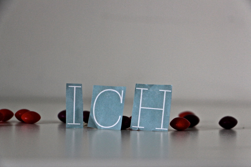 four objects, 5K, group of objects, capital letter, food and drink, indoors, food, i, communication, fruit, red, variation, text, table, no people, choice